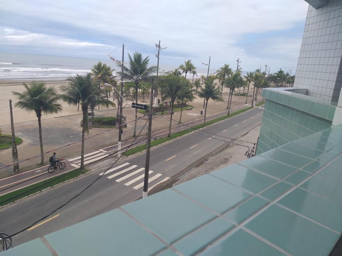 Frente Para O Mar - Vista Espetacular De Todos Os Comodos Прая-Гранди Экстерьер фото